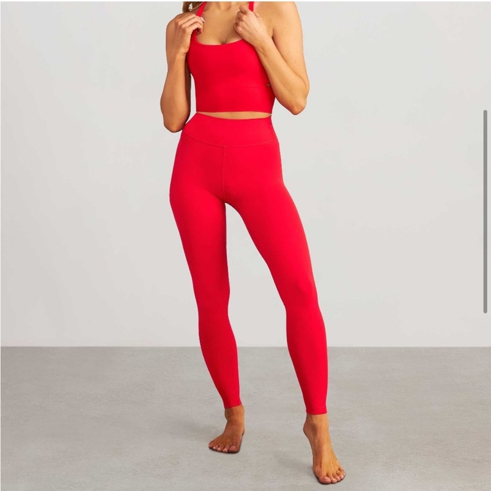 STORI Perseverance Tight in Heat
